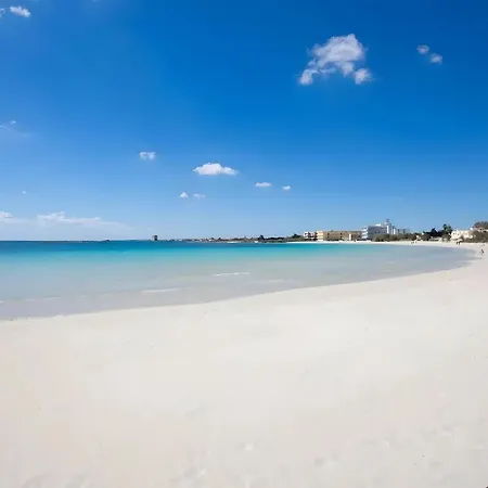 Vakantiehuis Golden Bay Lux House Torre Lapillo